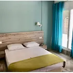 αvli & No1 Sarti